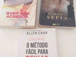 Livros em português.